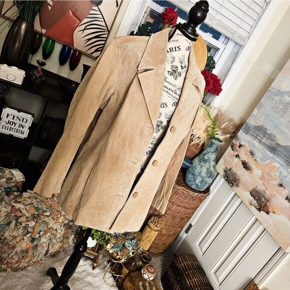 VTG Wilson Tan Suede Genuine leather Jacket. - Picture 9 of 14